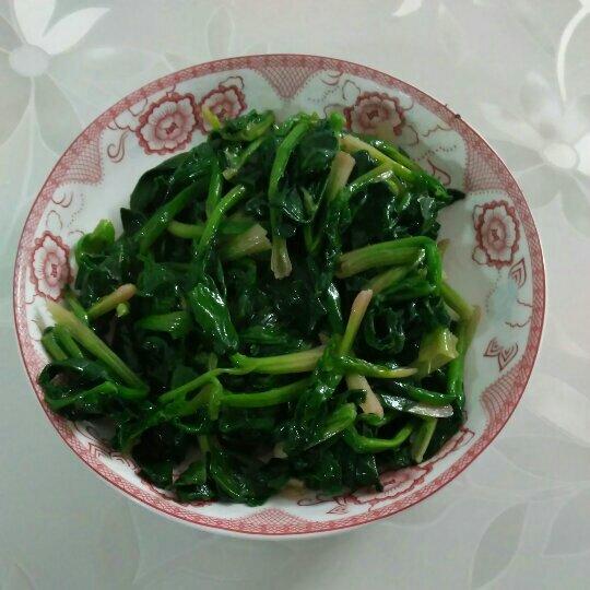 清炒菠菜
