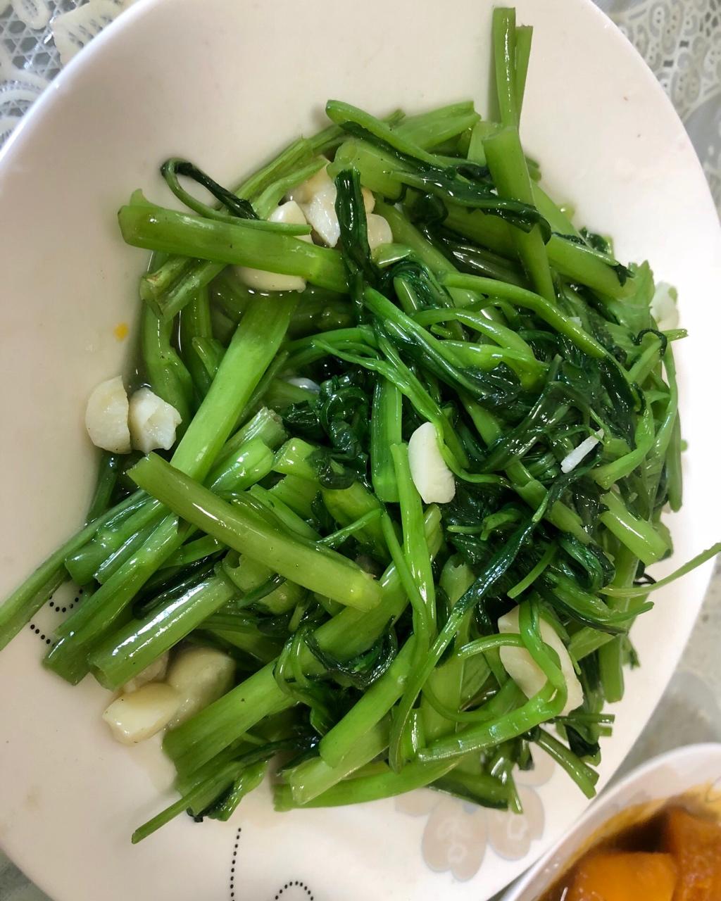 炝炒空心菜（不黑的秘密）