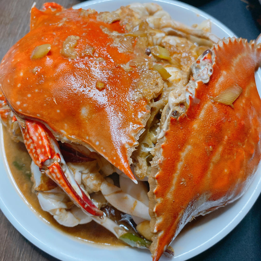 葱姜梭子蟹，吃梭子蟹的季节，又鲜又肥