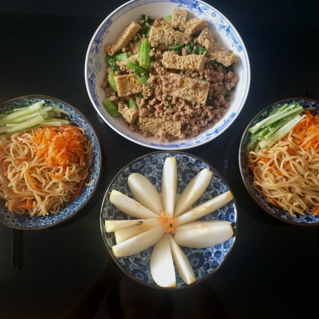 红烧冻豆腐