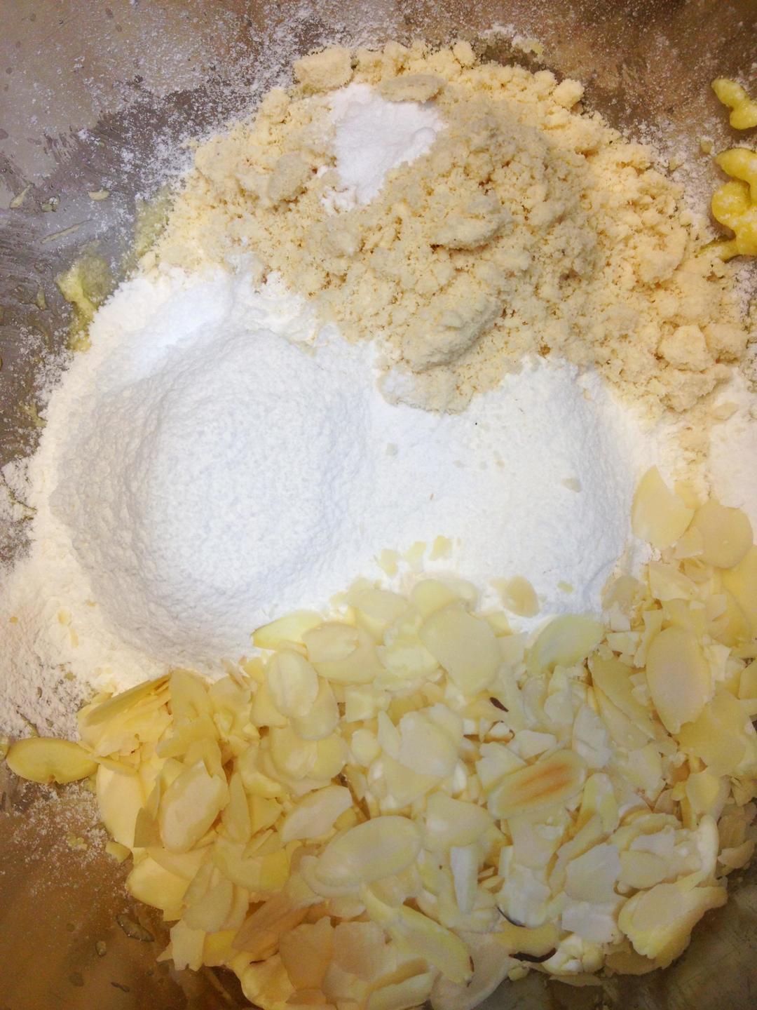 杏仁意大利脆饼的做法 步骤5