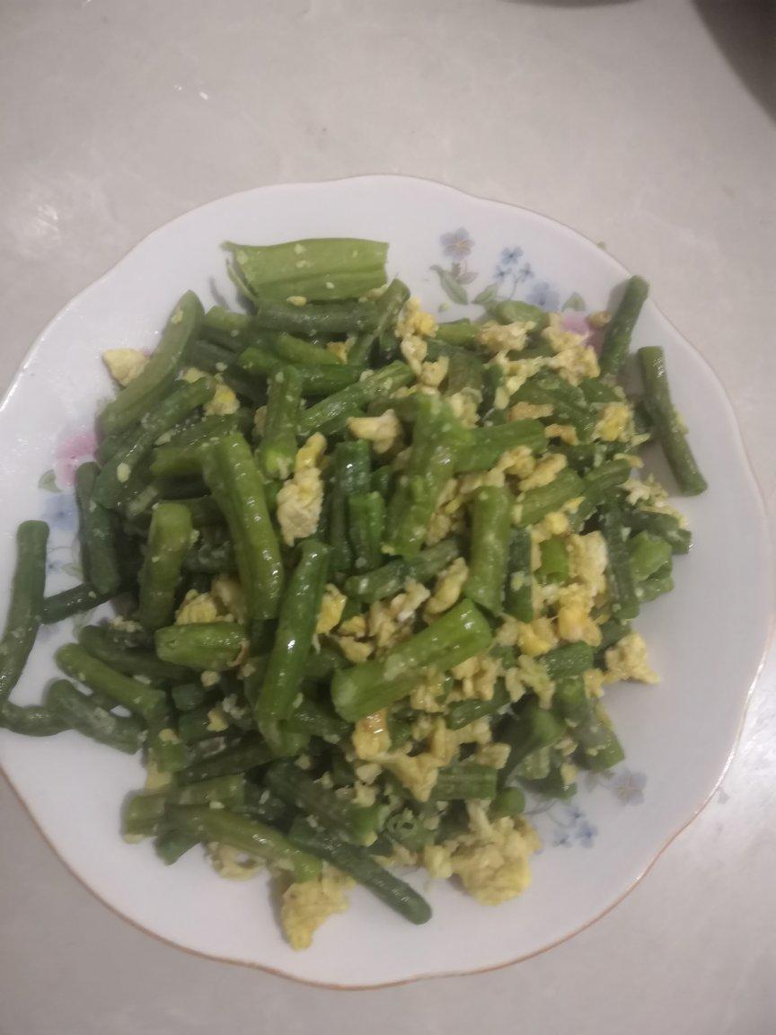 豆角炒鸡蛋