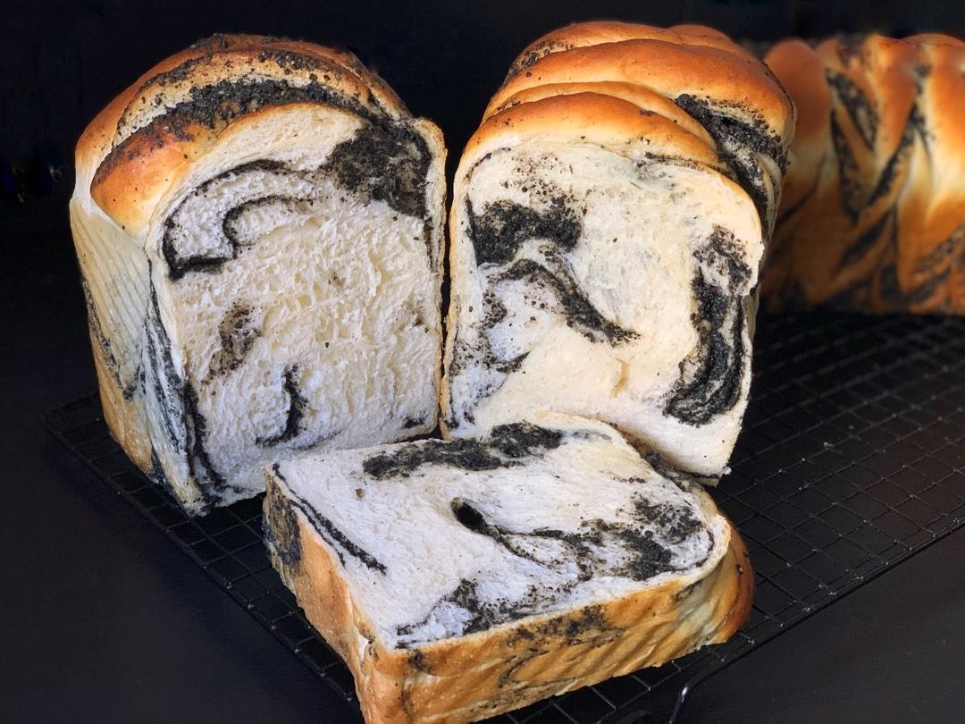 imgxx做的黑芝麻酱年轮吐司黑芝麻酱年轮吐司面包首页登录注册作品