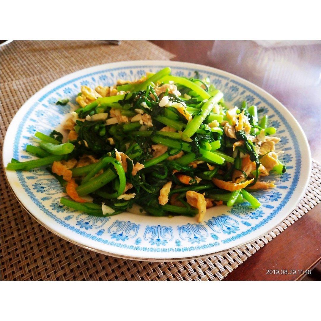 虾皮菠菜炒鸡蛋