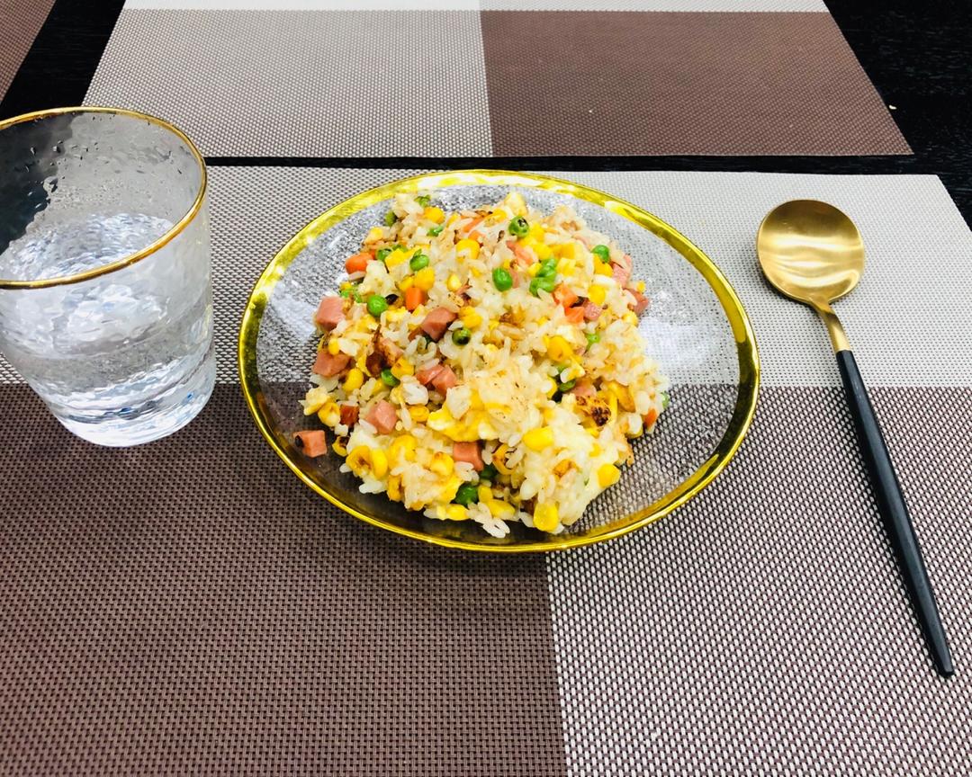 可以拉丝的炒饭的做法