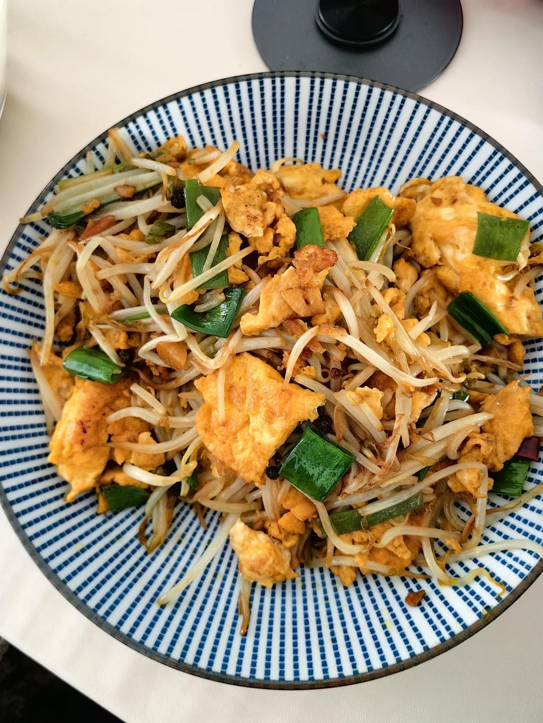 豆芽炒鸡蛋