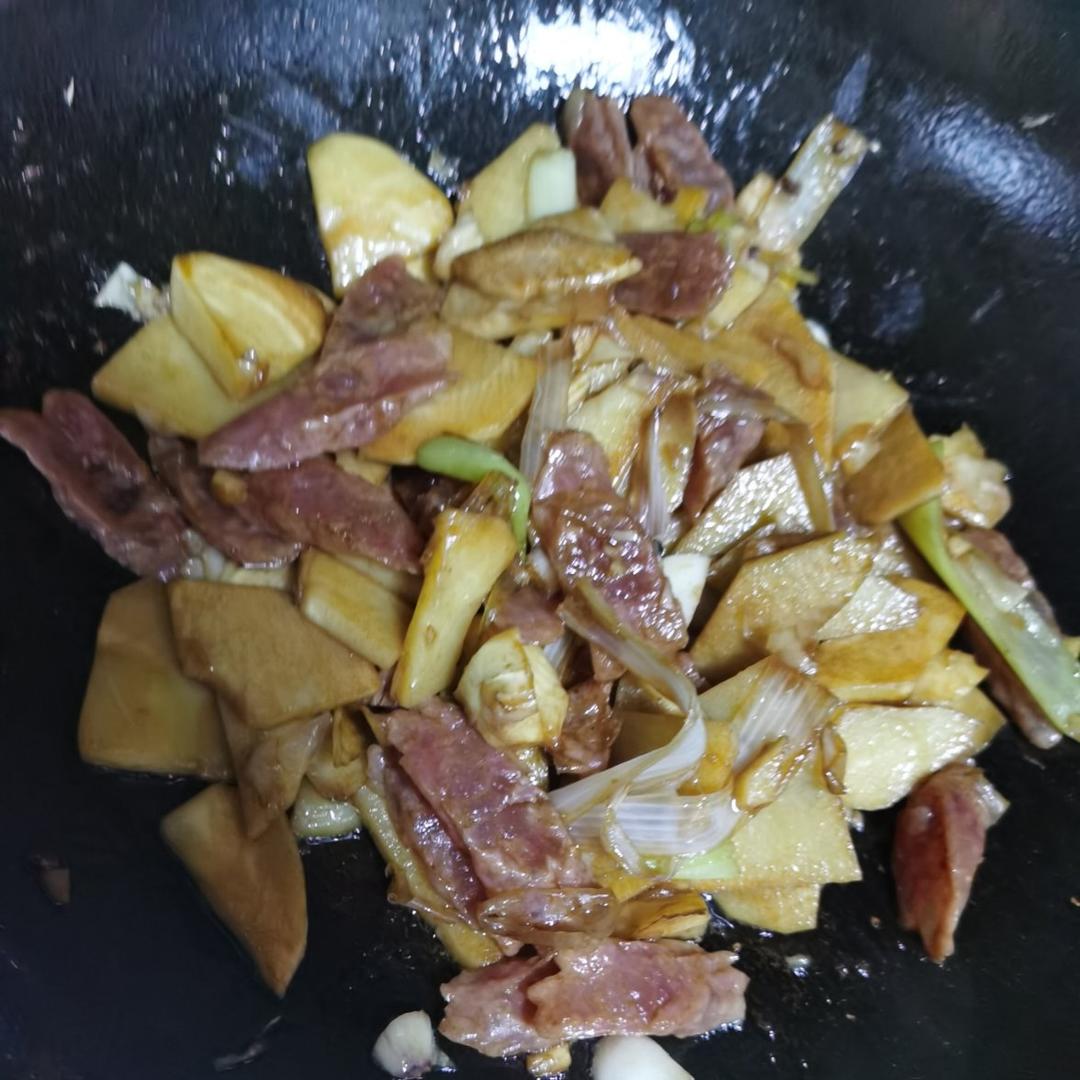 春笋炒腊肠