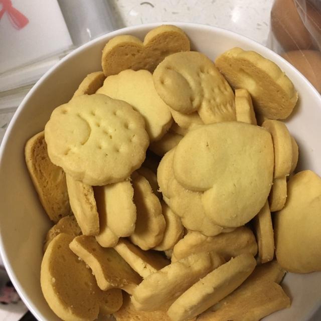 黄油小饼干