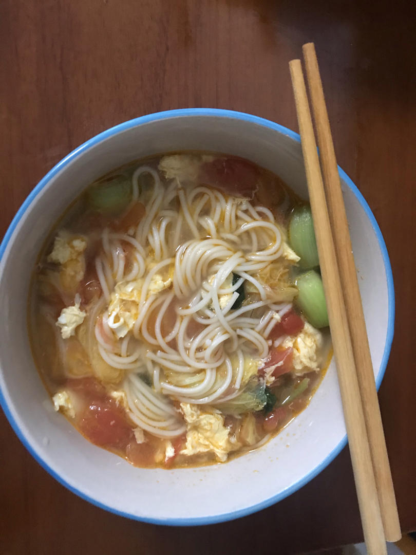 恨不得抱着锅舔的番茄鸡蛋面