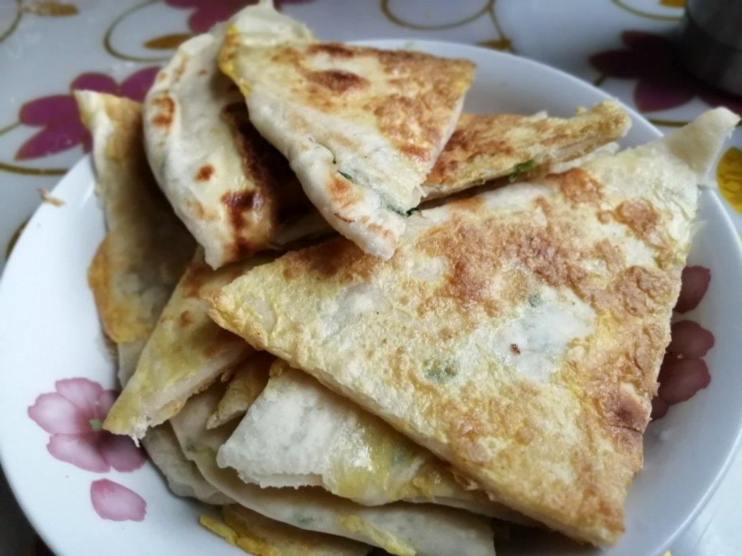 鸡蛋葱油饼                  （更新饼坯保存方法）