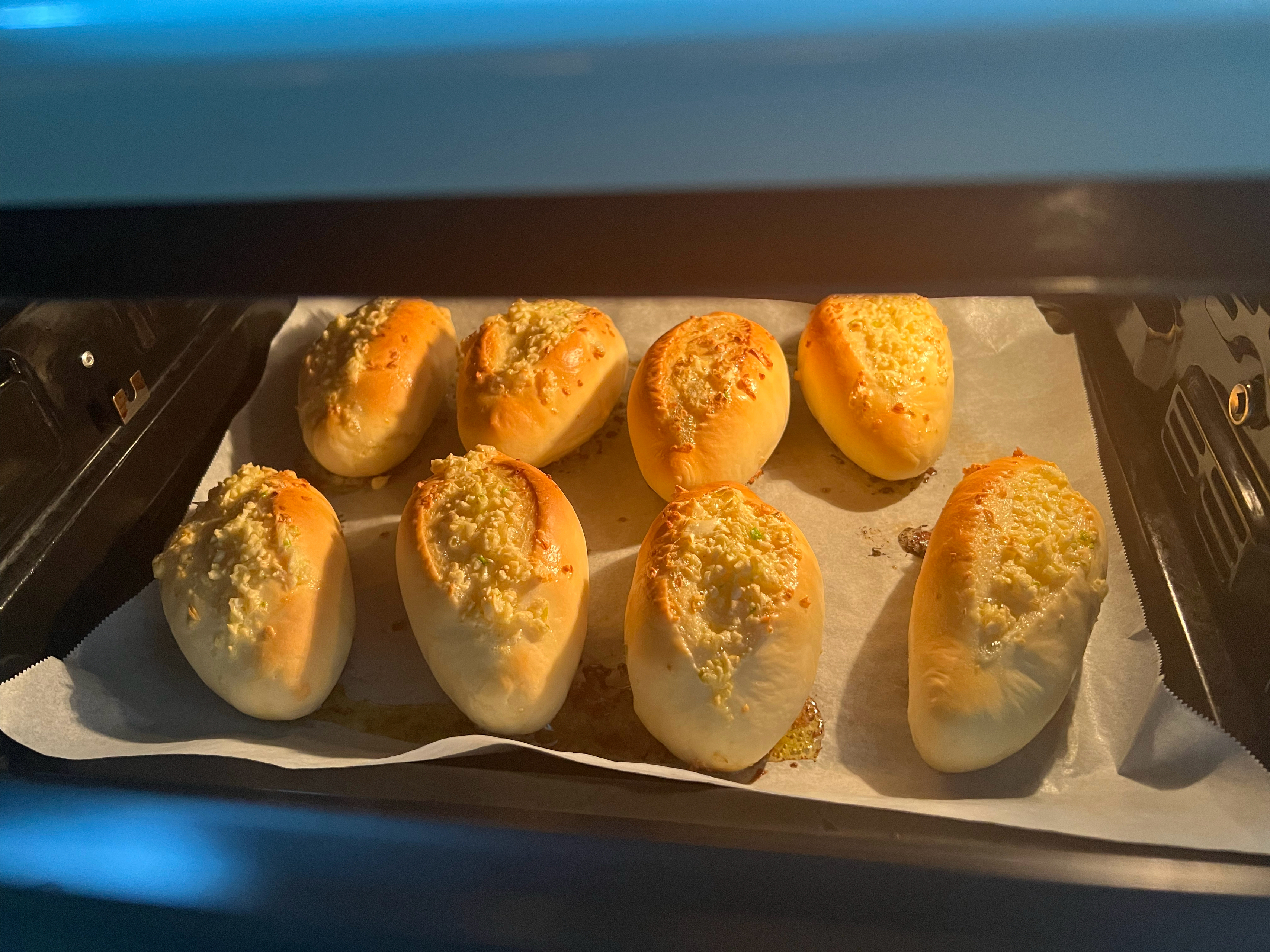 蒜香面包或罗宋面包的做法 步骤1