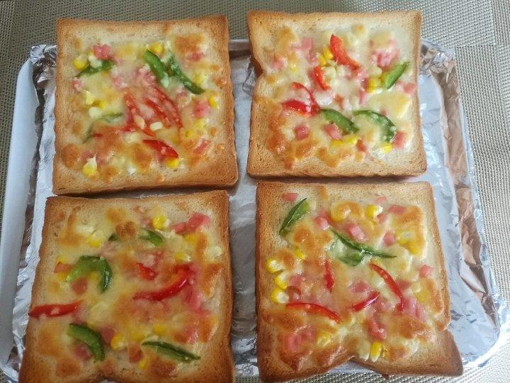 早餐快手面包片披萨