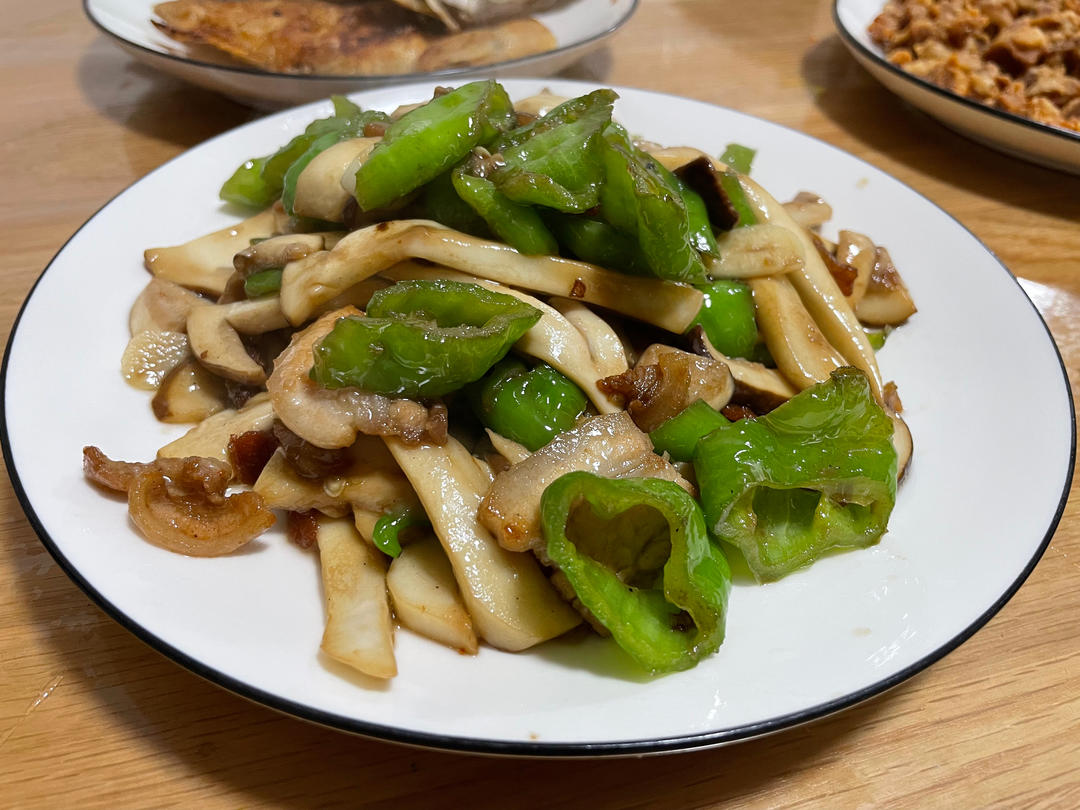 赤松茸炒肉