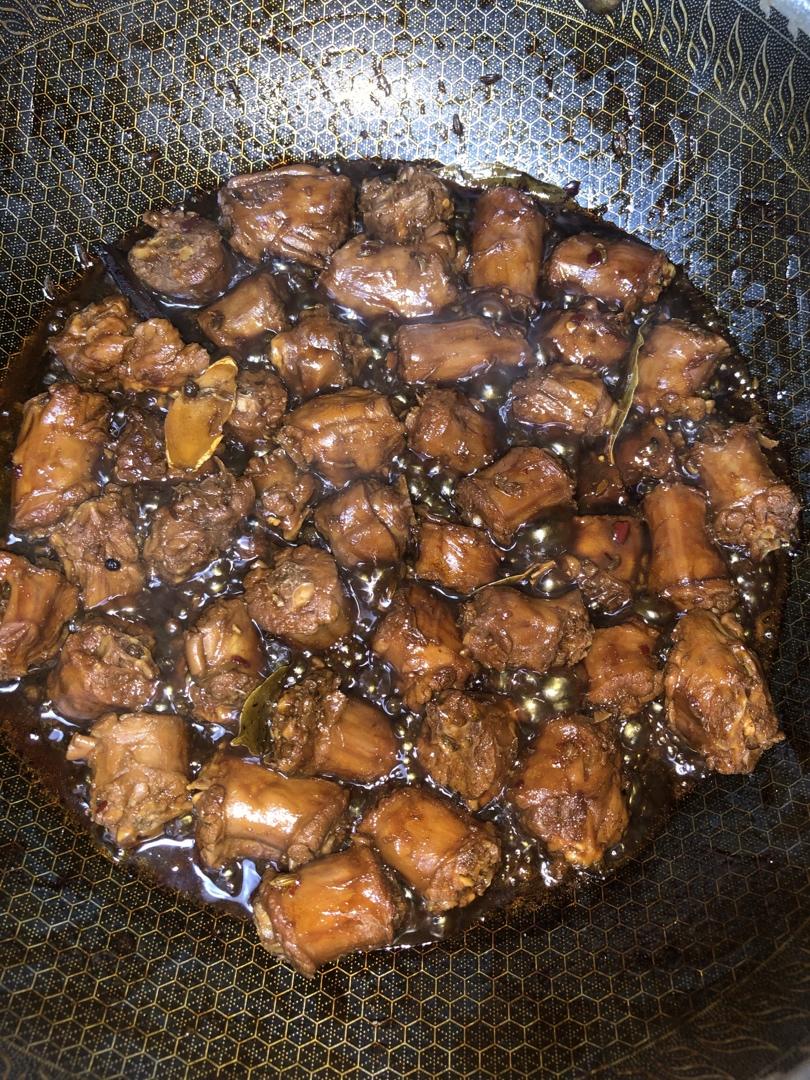 自制周黑鸭～完爆连锁店的麻辣鸭货和素菜～鸭肠鸭脖鸭锁骨藕片海带～