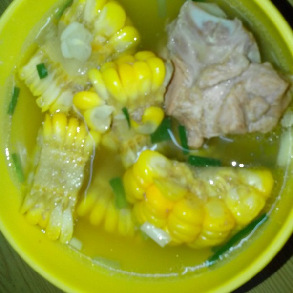 玉米排骨汤