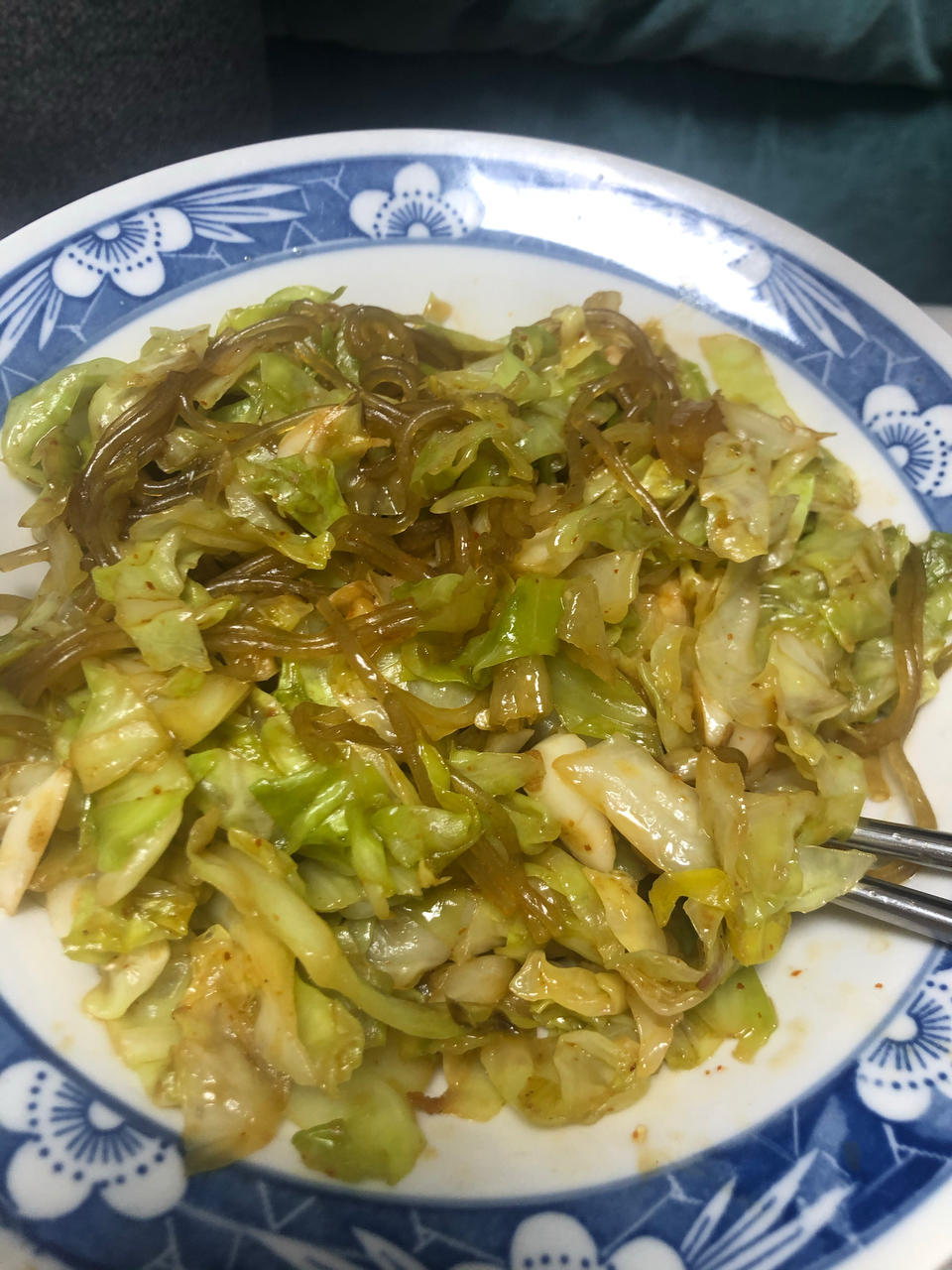 包菜炒粉丝