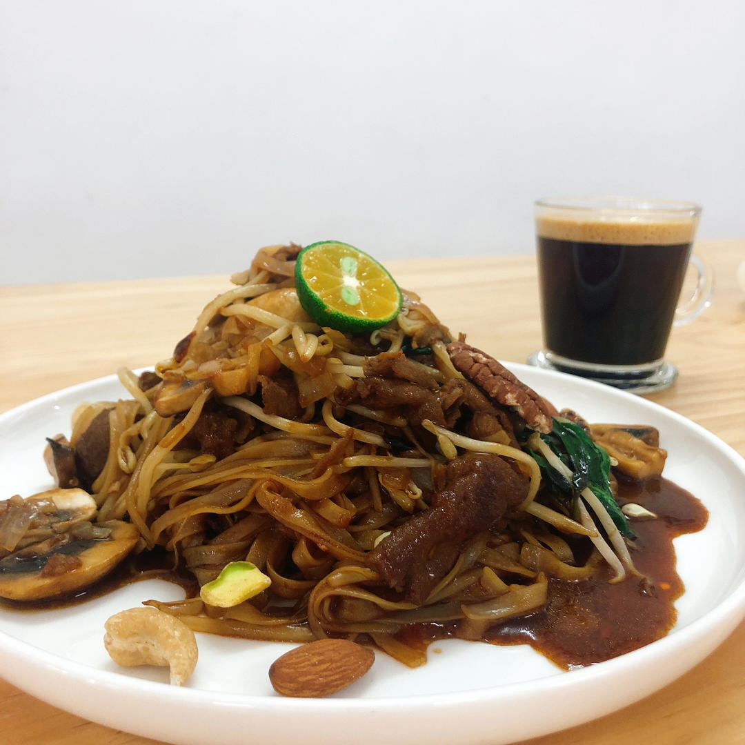 泰式辣炒粉Thai Drunken Noodles (Pad Kee Mao)