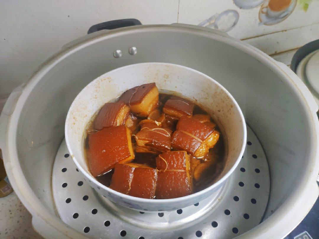 如何炖出不腻的东坡肉--酒店做法及家庭做法