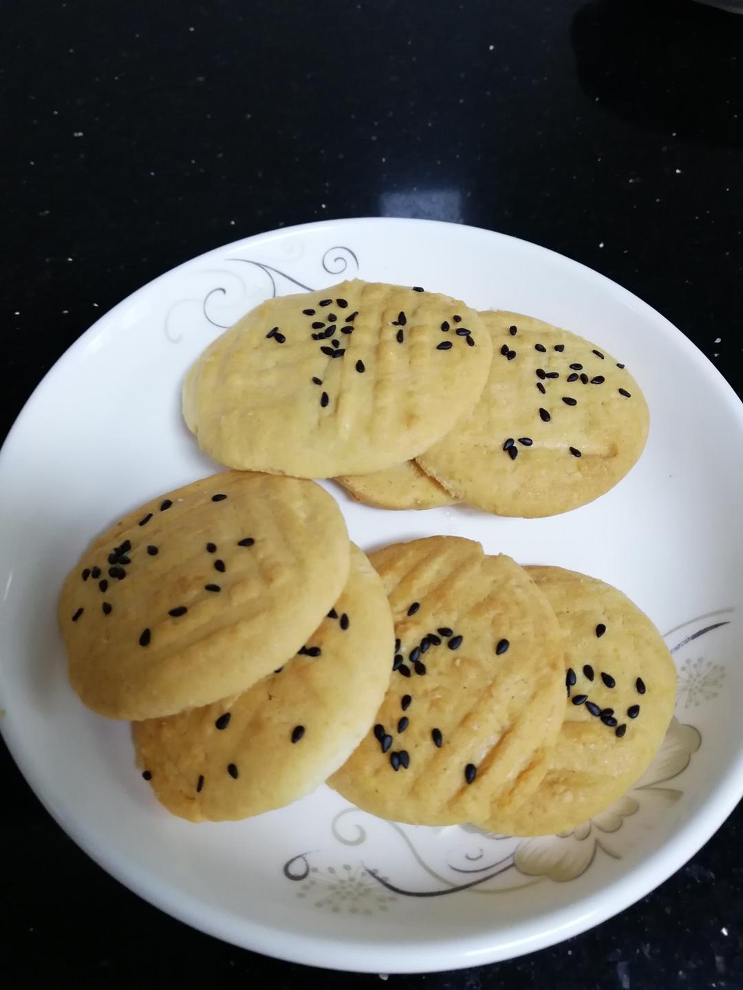 牛奶饼干