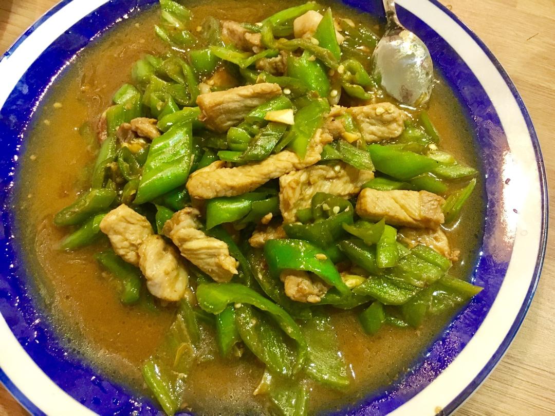 农家小炒肉【记忆中勾魂的油汤】