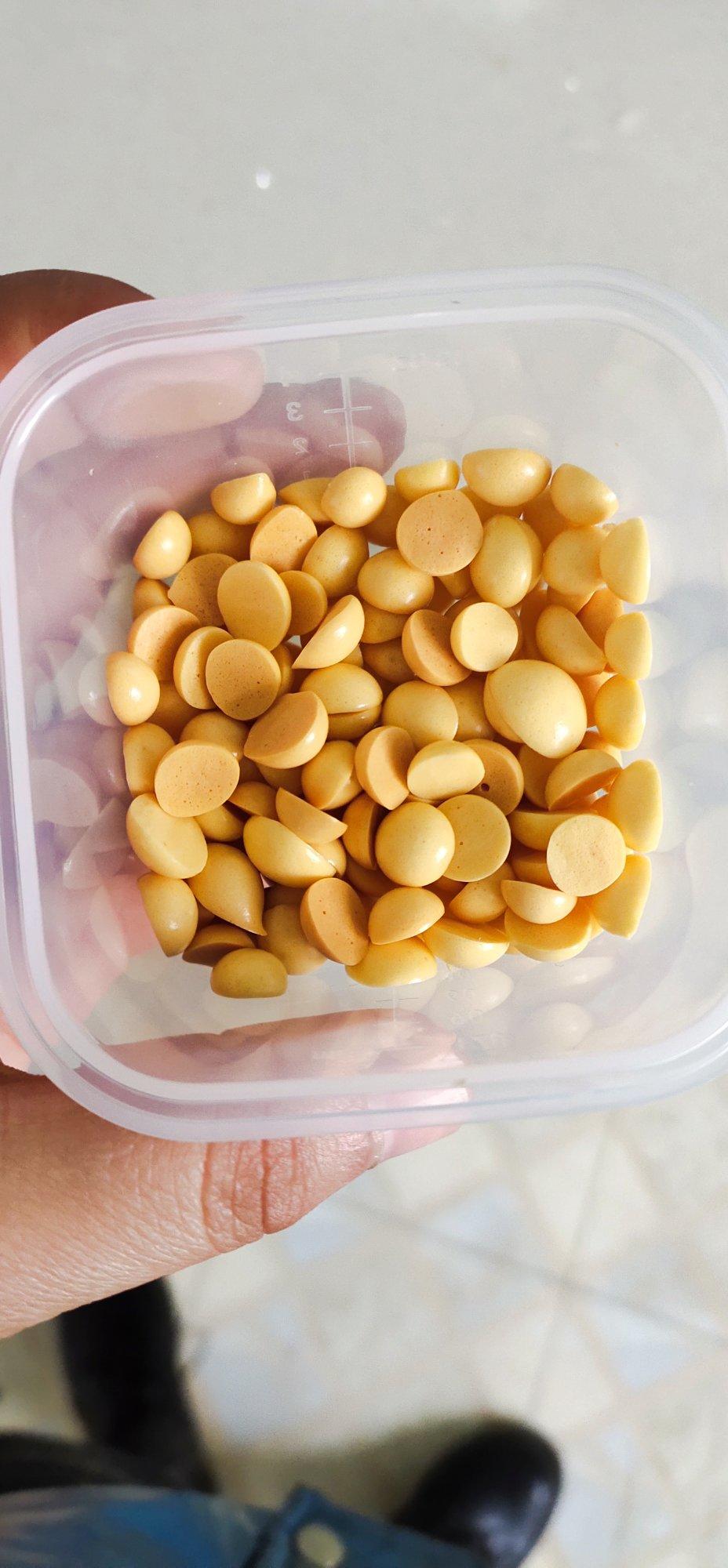 入口即化的无添加蛋黄溶豆