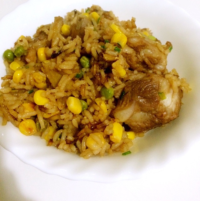 排骨焖饭