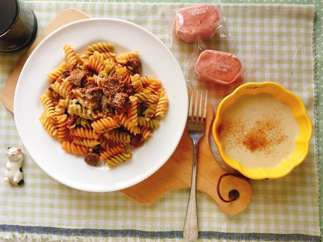 每天，叫醒我的是早餐