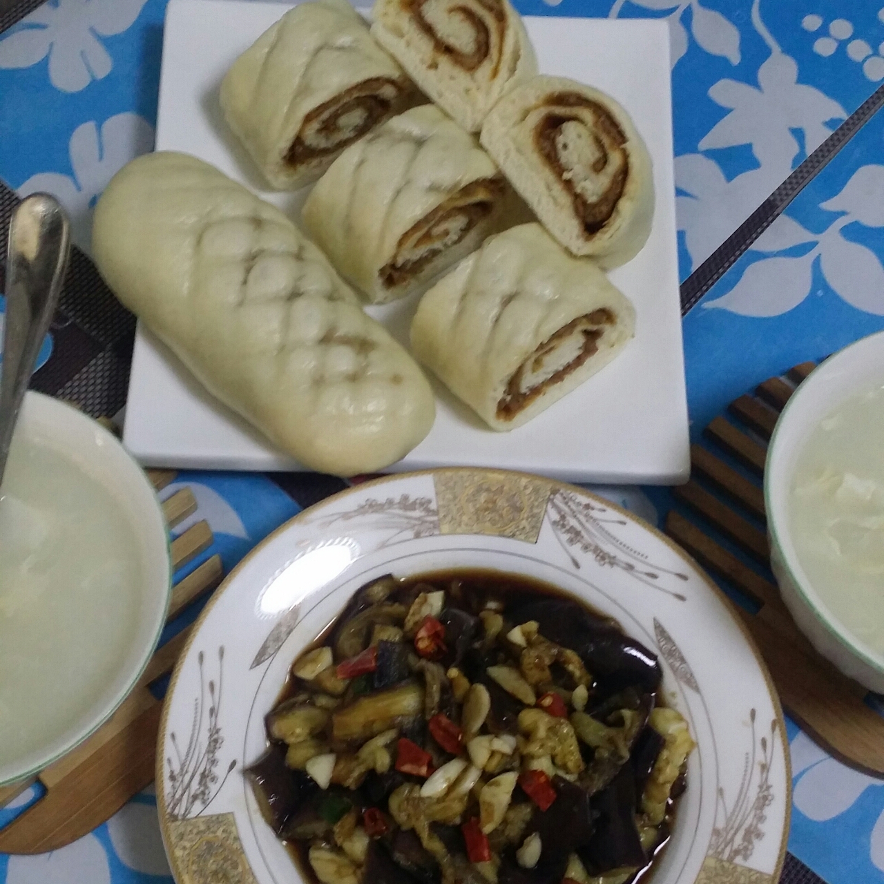 肉龙or肉卷