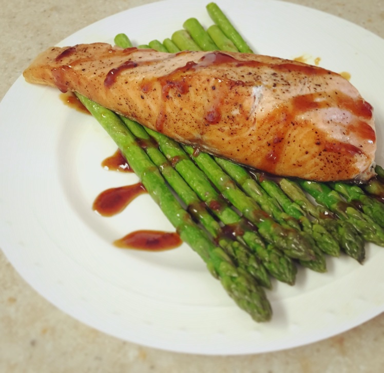 无油香煎三文鱼