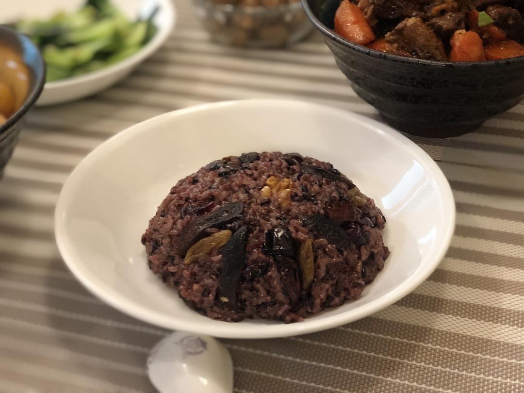 吉祥如意八宝饭