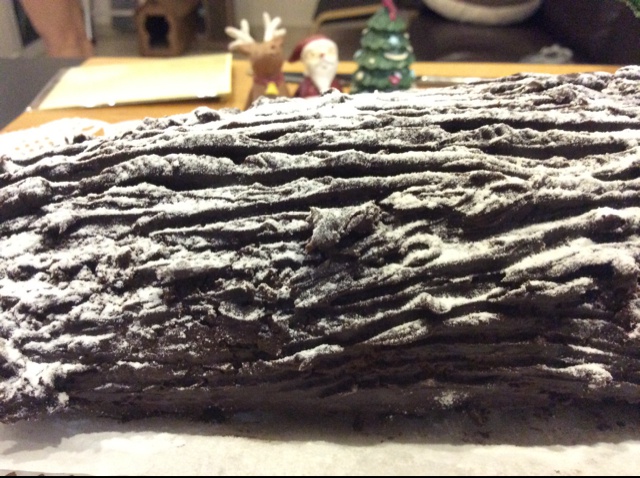 圣诞树干蛋糕（Christmas Log）