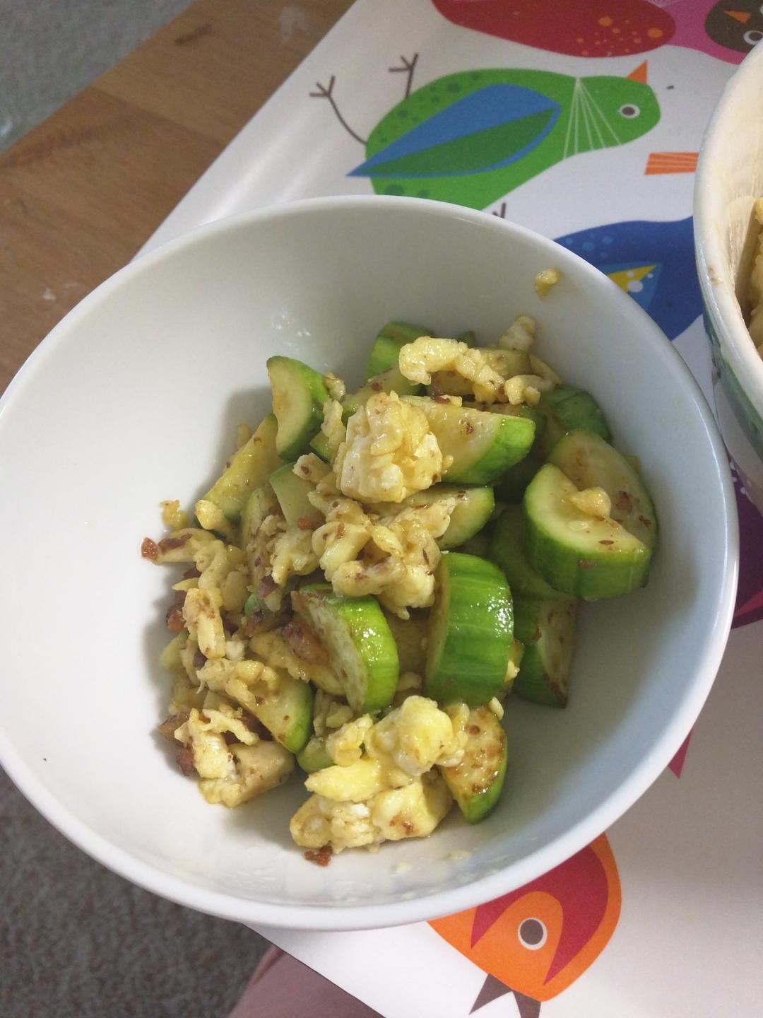 鸡蛋海米炒西葫芦 Dried Shrimp with Zucchini