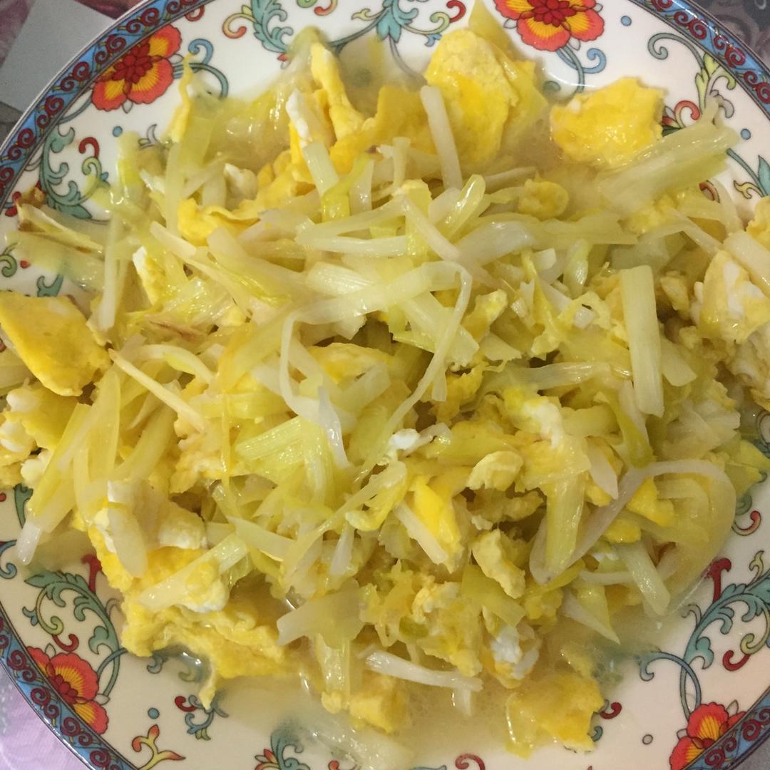 韭黄炒鸡蛋