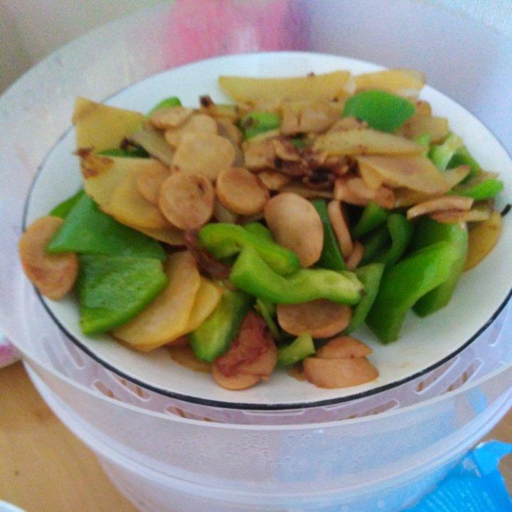 土豆片炒火腿肠