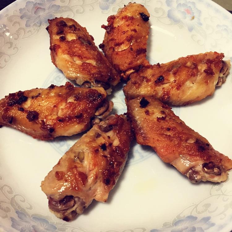 升级版超好吃蒜香盐煎鸡翅