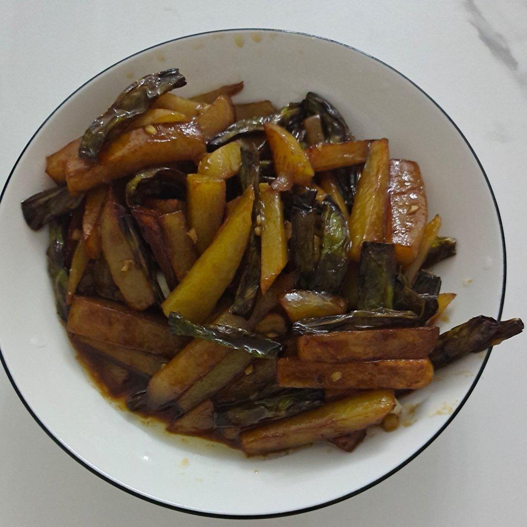 家常菜——土豆烧豆角