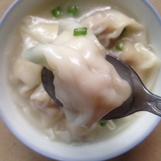 猪肉香菇小馄饨