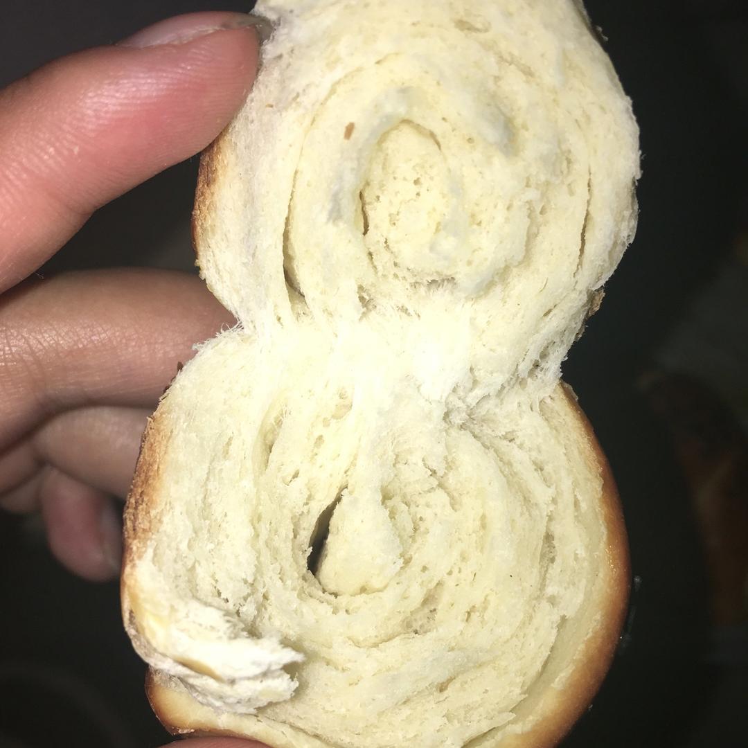 黄油面包卷