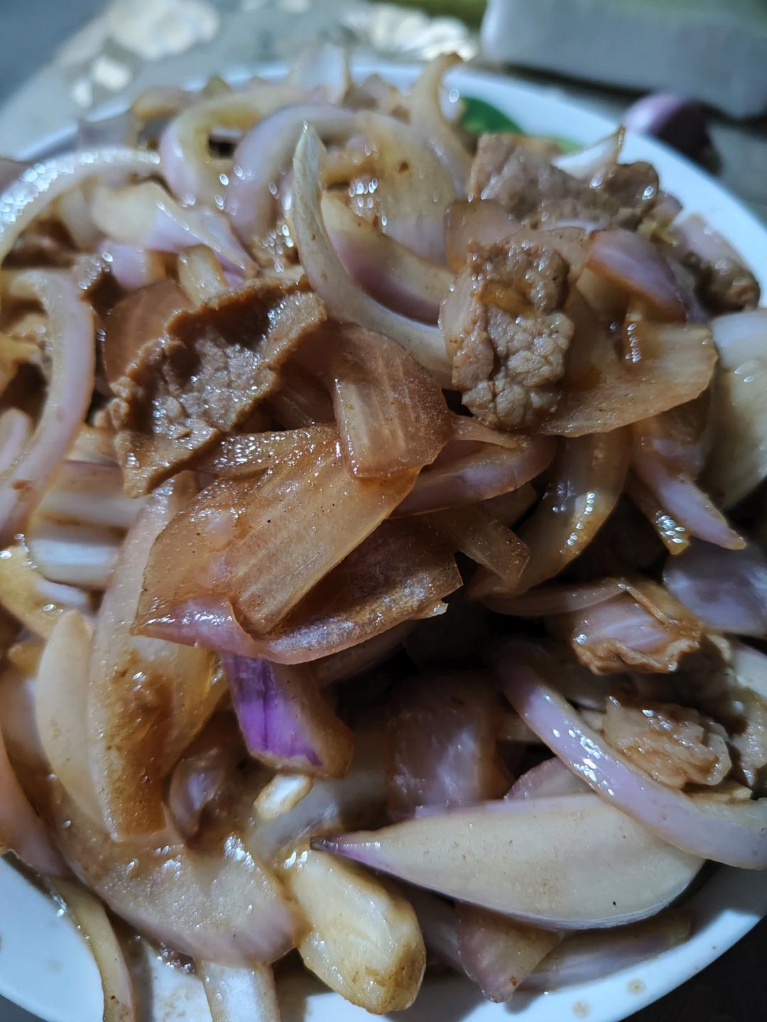 洋葱炒肉（宝宝爱吃）