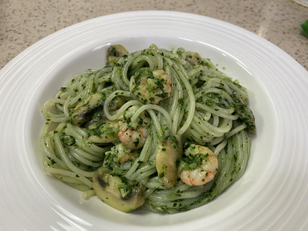 健康低卡吃意面——菠菜意大利面