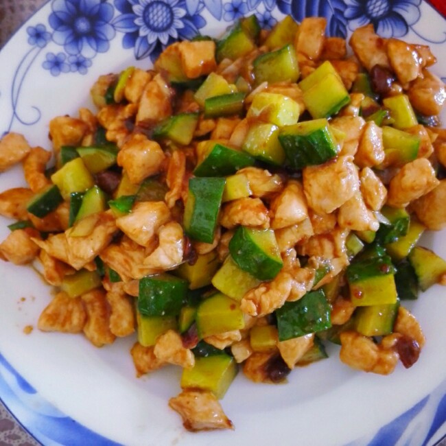 清淡版-酱爆鸡丁