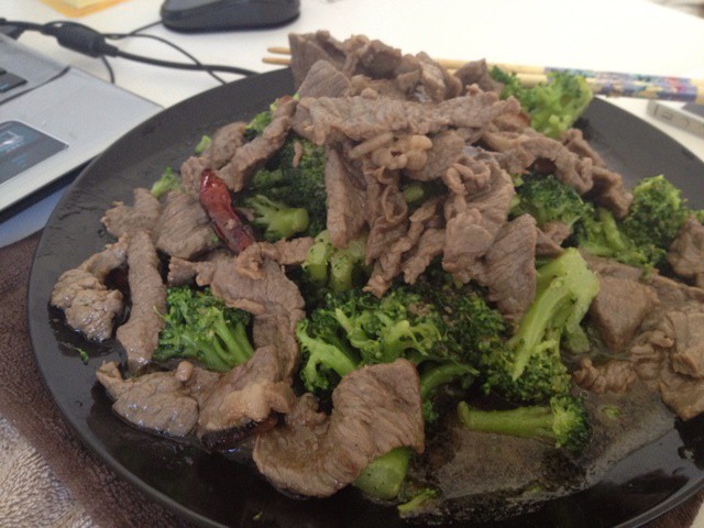 西兰花炒牛肉