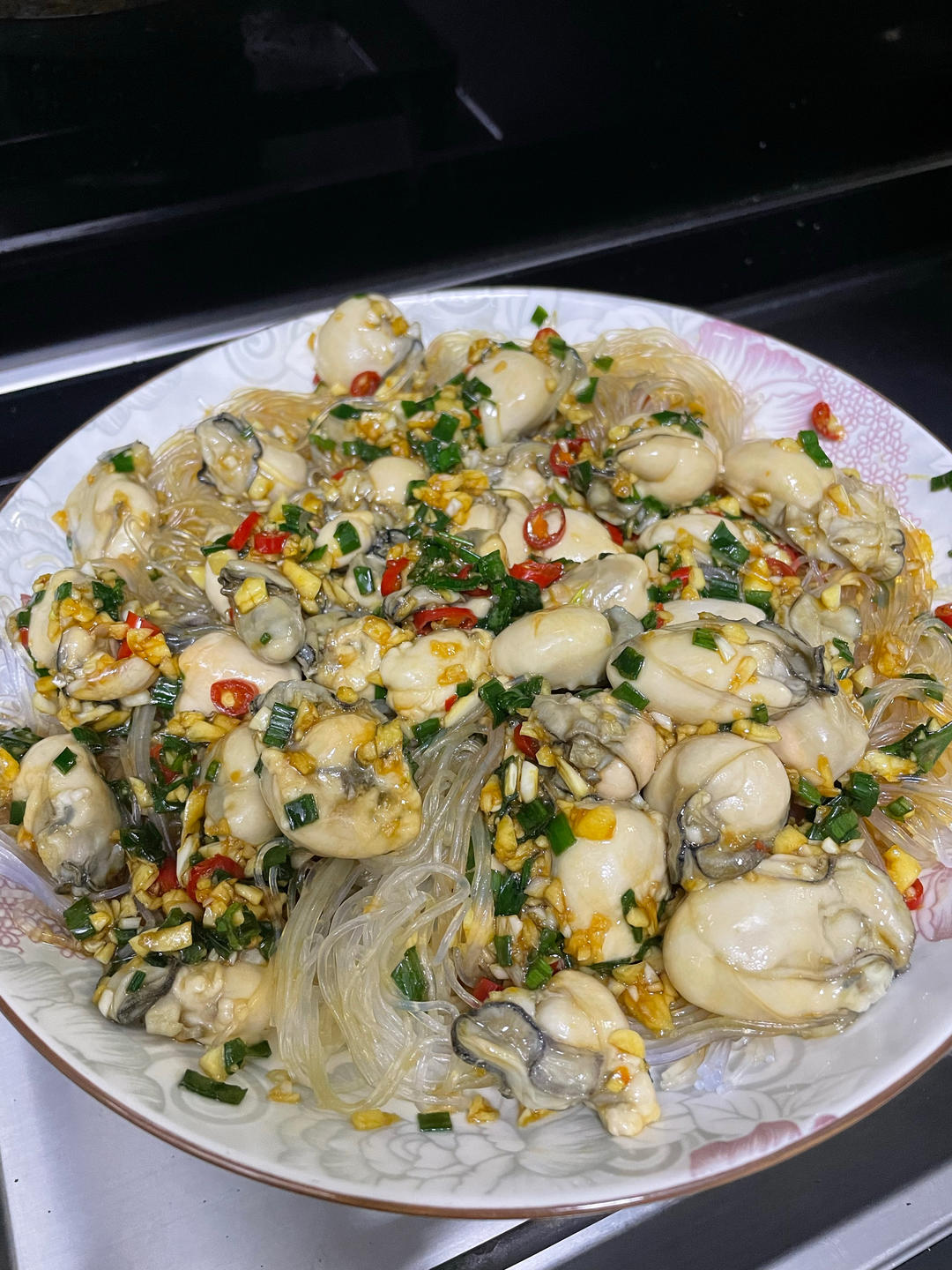 破防了姐妹们！必须给你们推荐这道生蚝粉丝