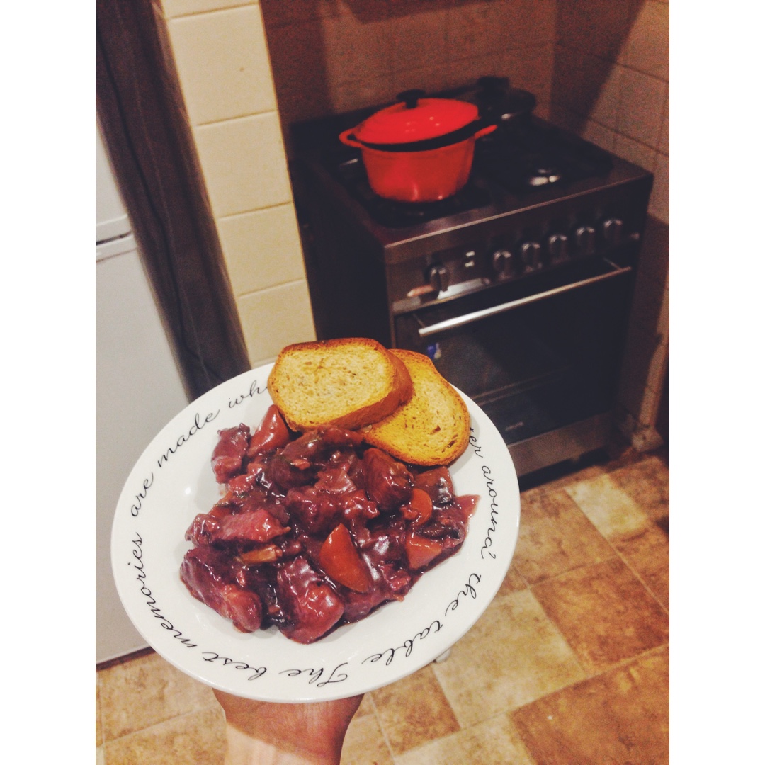 勃艮第红酒炖牛肉