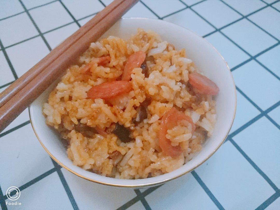 【电饭煲腊肠煲仔饭】