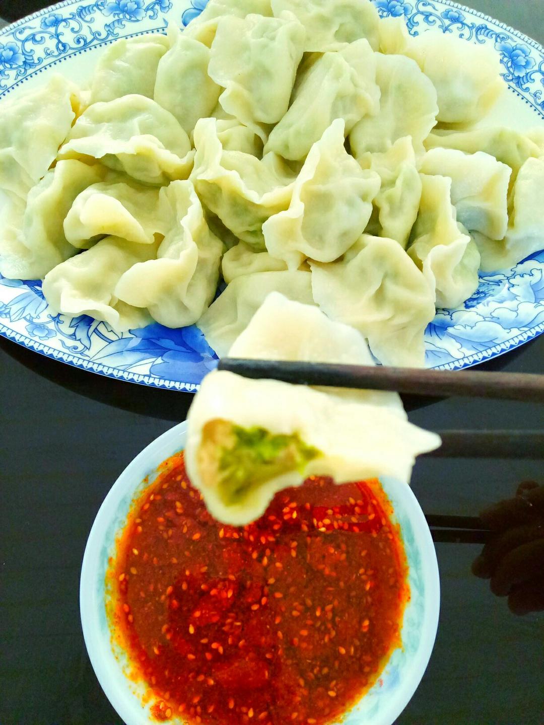 堂妈教你做辣椒鲜肉饺子