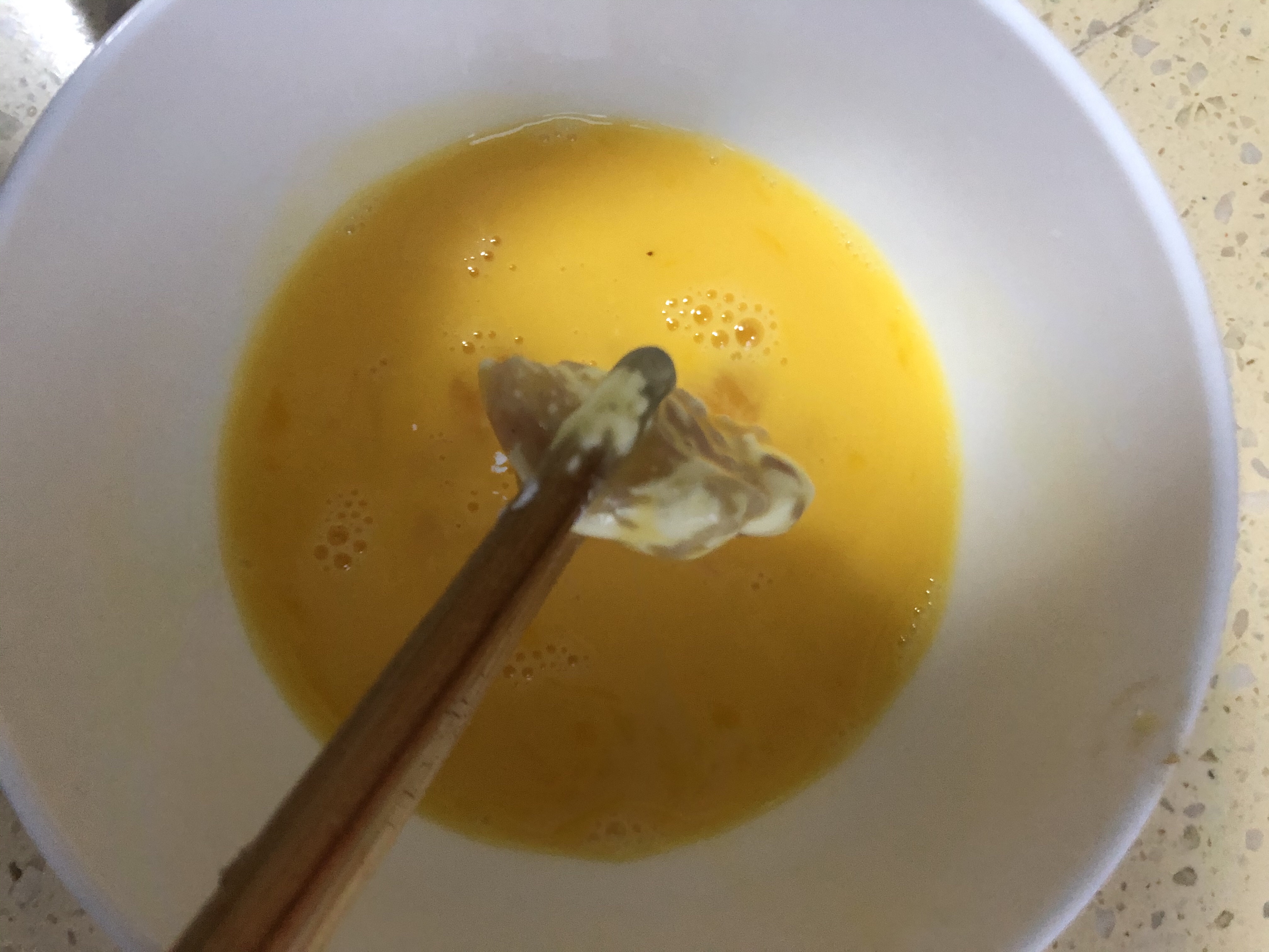 超简单又美味的鸡米花的做法 步骤4