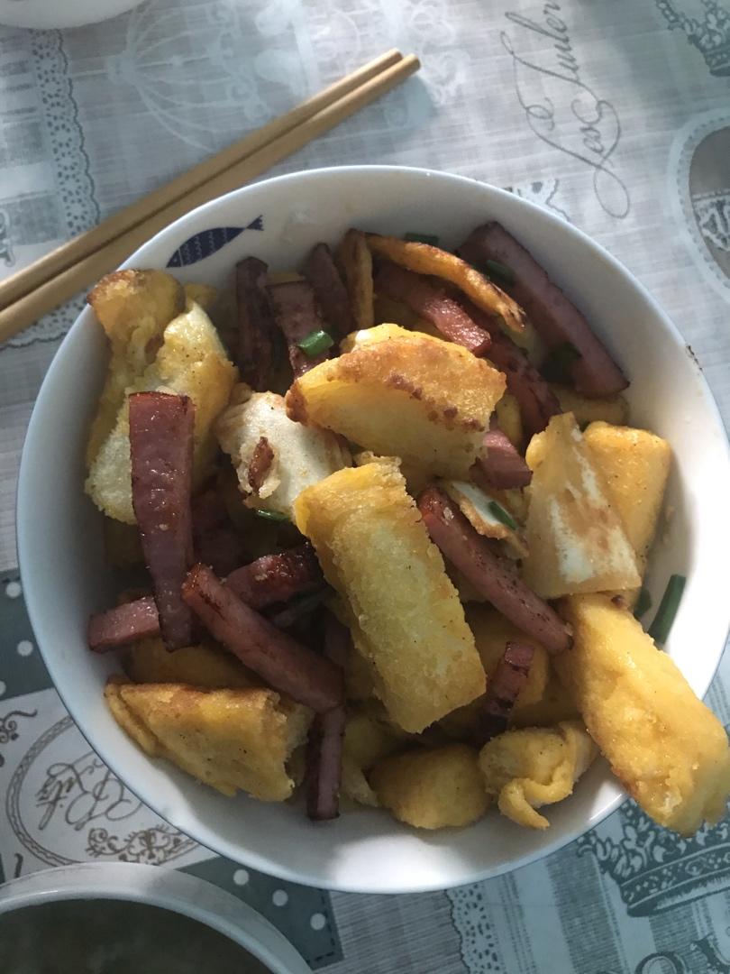 吃一次就爱上的孜然香肠馒头丁