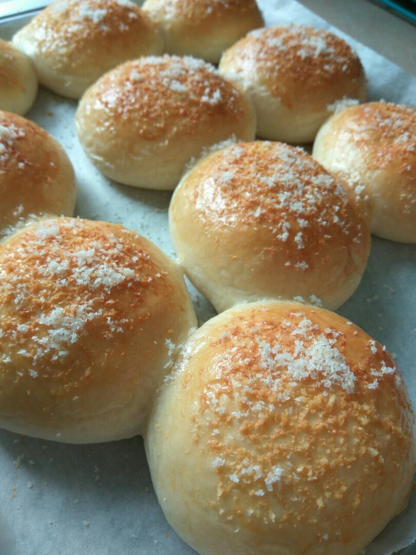 椰蓉奶酥小餐包