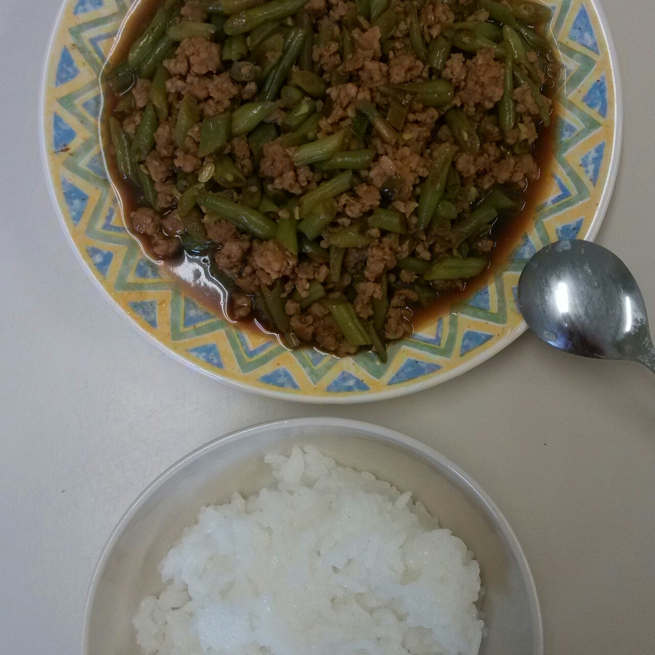 手撕豆角炒肉末